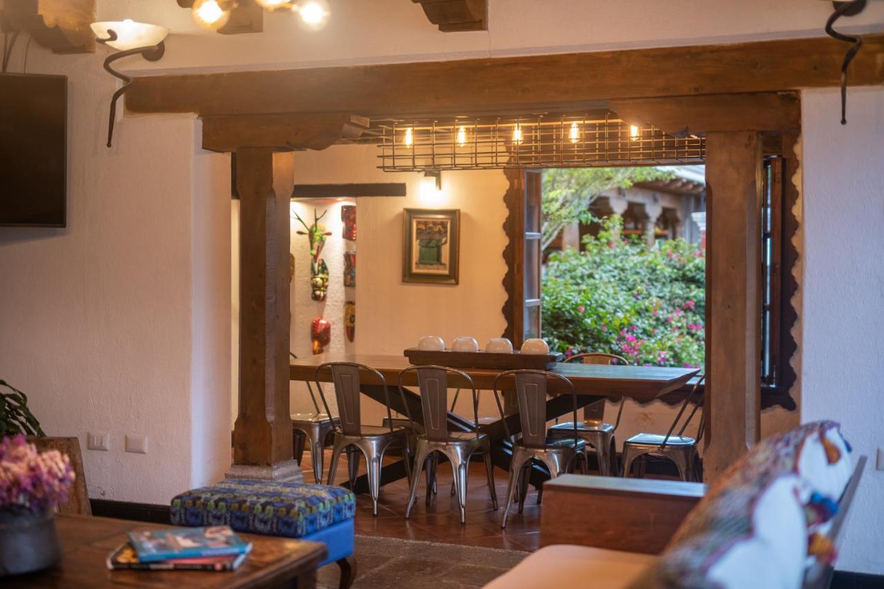 Barbara'S Boutique Hostel Antigua Екстер'єр фото