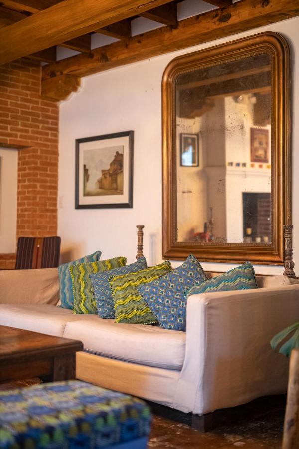 Barbara'S Boutique Hostel Antigua Екстер'єр фото